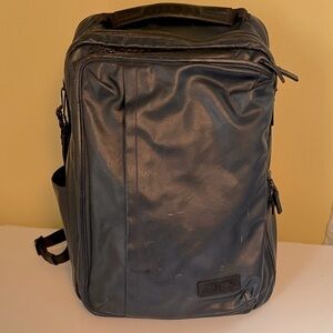 Tumi x Cool Hunting 2016 Navy Limited Edition Otis Travel Backpack (rare- read)